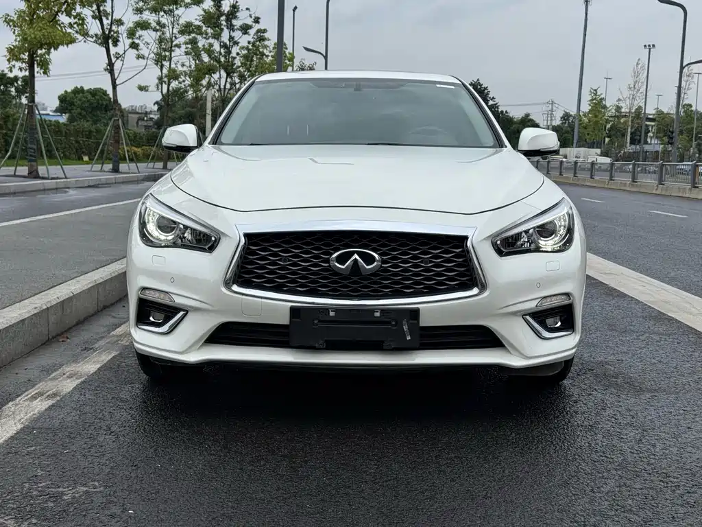 Infiniti Q50L — миниатюра 2