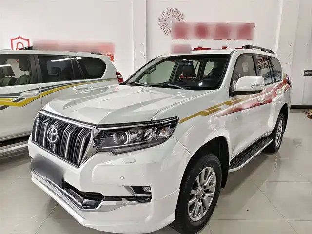 TOYOTA PRADO 2019