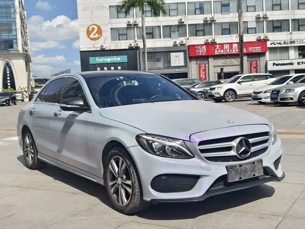 Mercedes-Benz C-Class — миниатюра 3