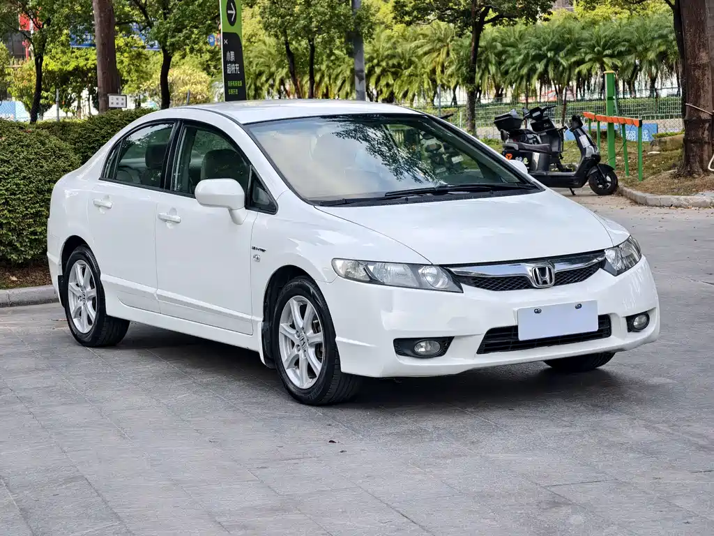 Honda Civic — миниатюра 3