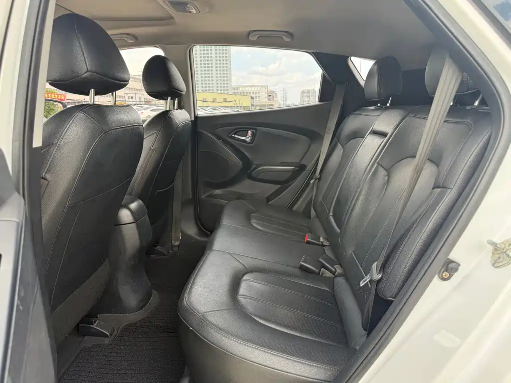 Hyundai ix35 — миниатюра 9