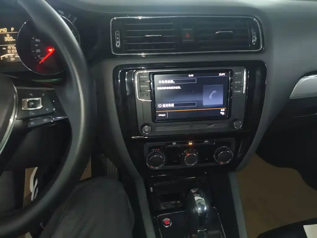 Volkswagen Sagitar — миниатюра 13