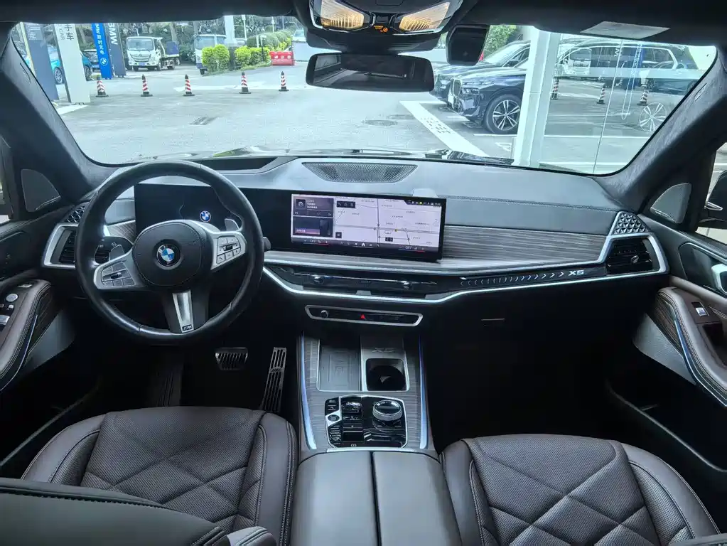 BMW X5 — миниатюра 6