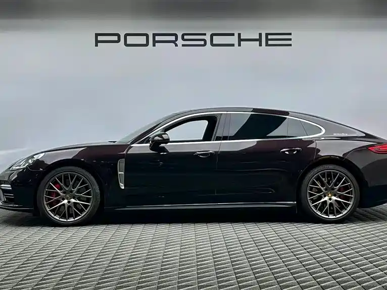 Porsche Panamera — миниатюра 4
