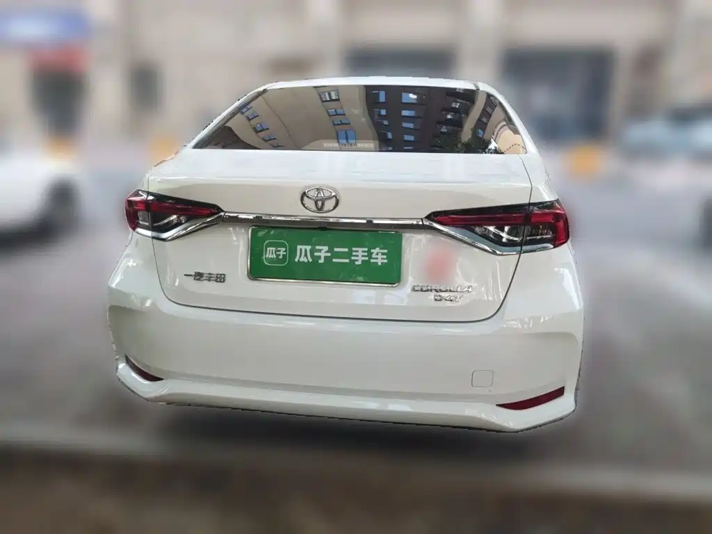 Toyota Corolla — миниатюра 5