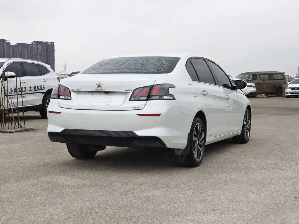 Peugeot 408 — миниатюра 6