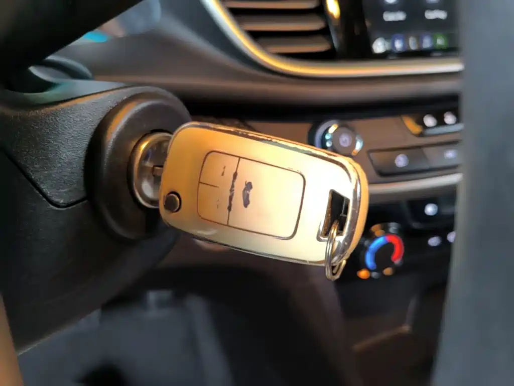 Buick Excelle — миниатюра 9