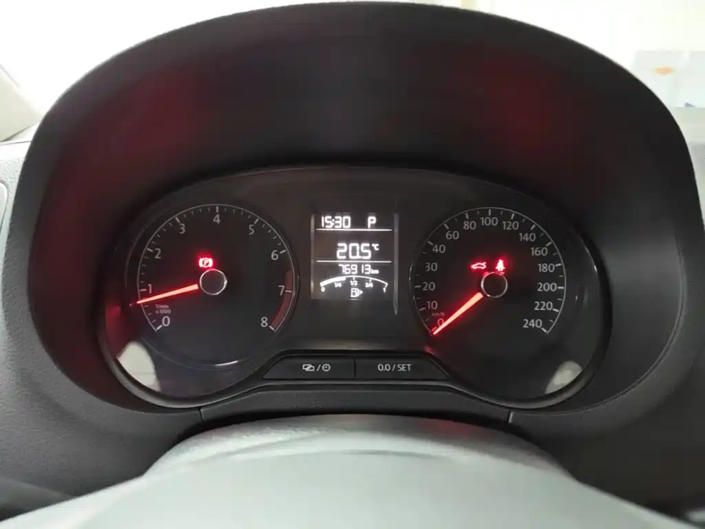 Volkswagen Polo — миниатюра 12