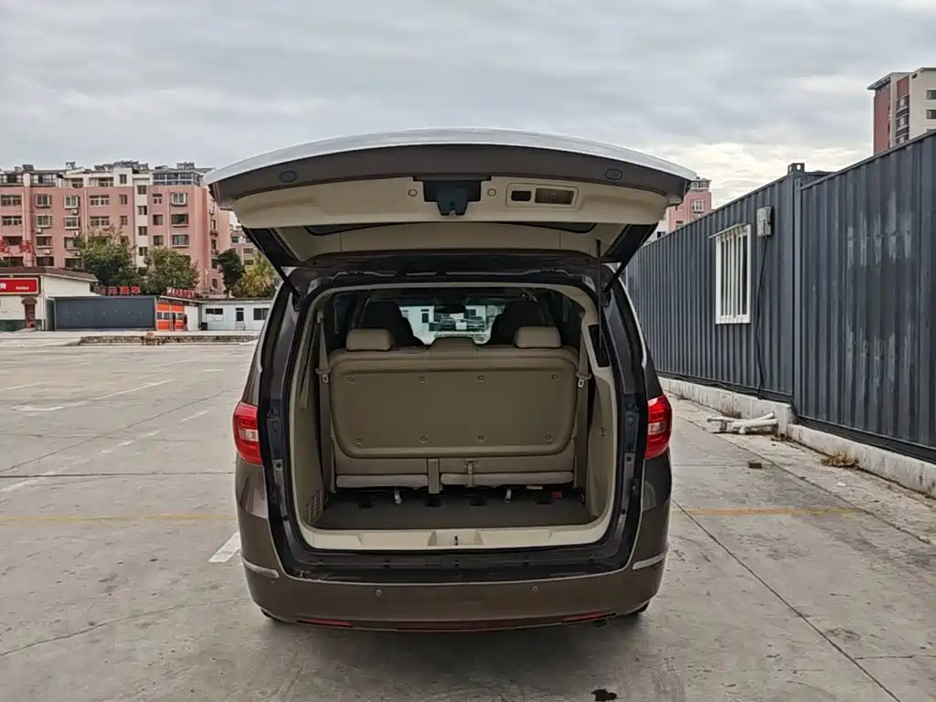 Buick GL8 — миниатюра 19