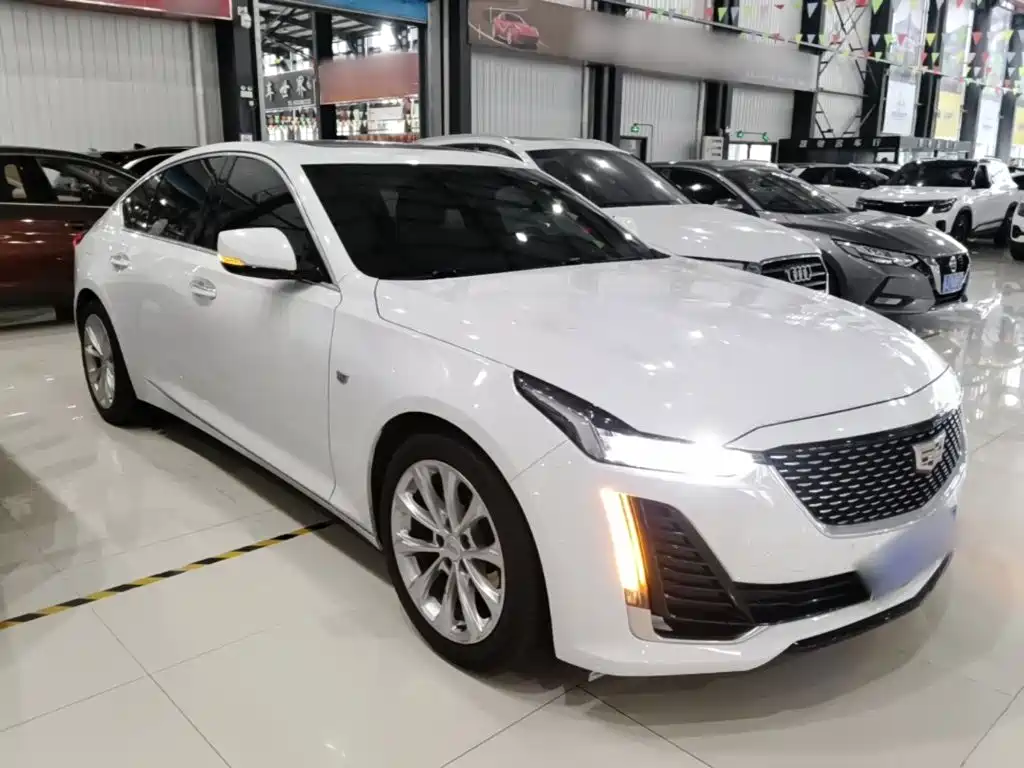 Cadillac CT5 — миниатюра 4