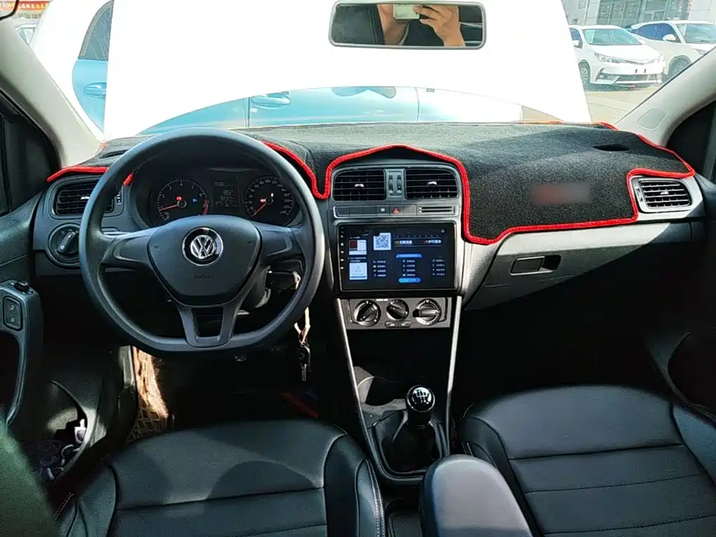 Volkswagen Polo — миниатюра 10