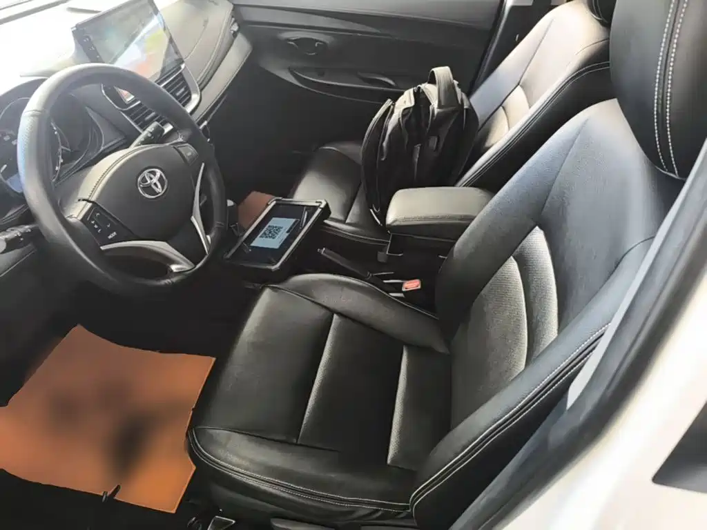 Toyota Yaris L — миниатюра 15