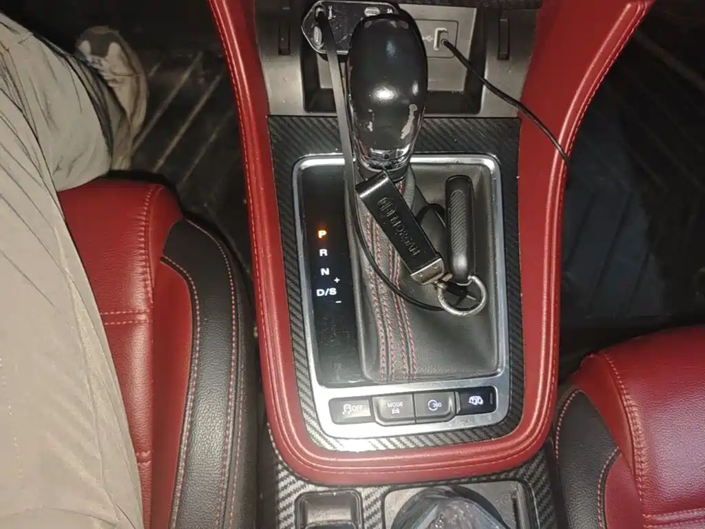 MG MG6 — миниатюра 14