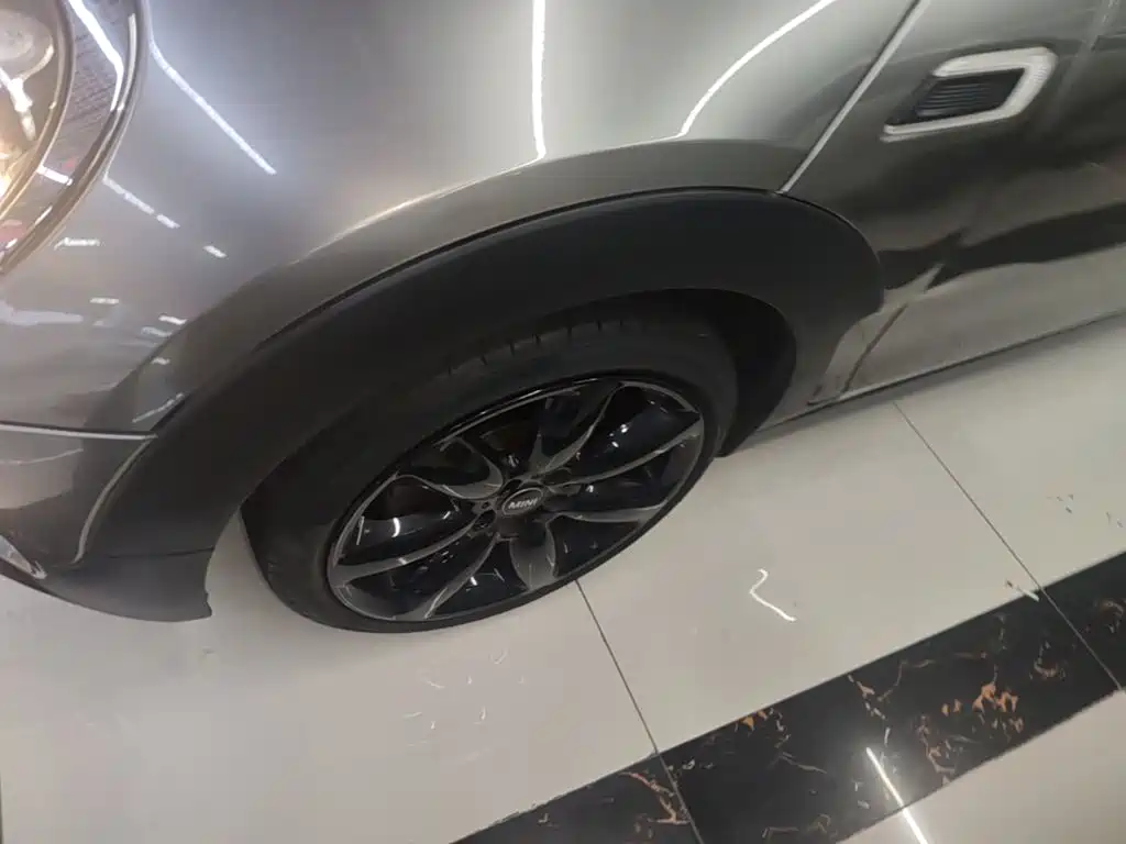 MINI Mini Clubman — миниатюра 23