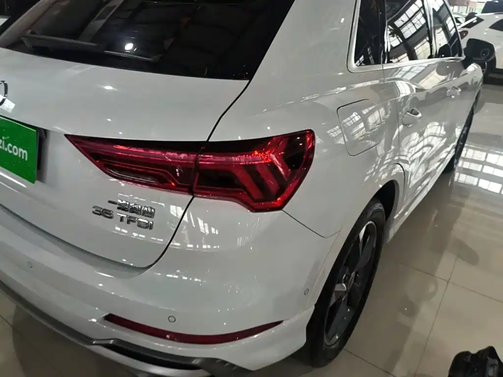 Audi Q3 — миниатюра 8