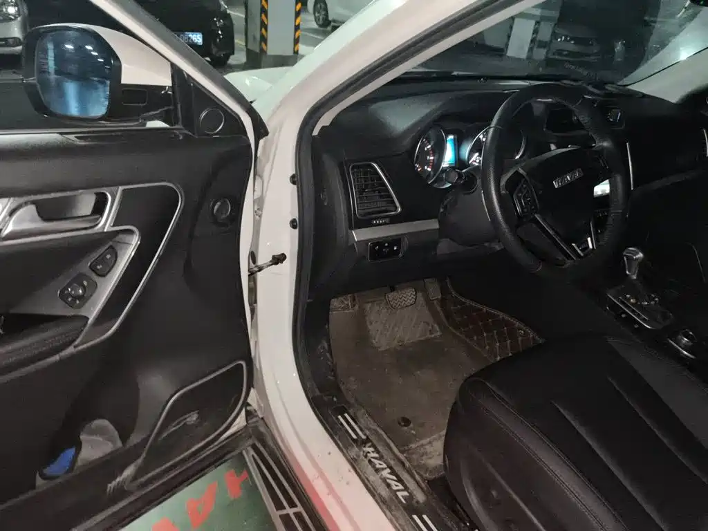 Haval H6 Coupe — миниатюра 12