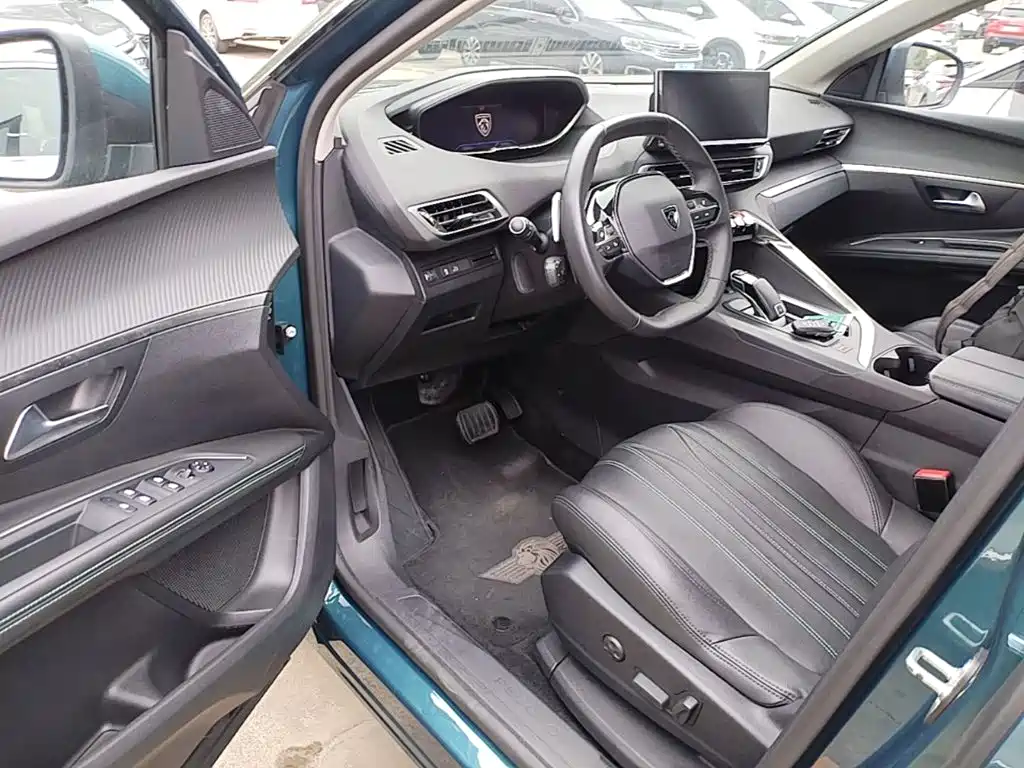 Peugeot 5008 — миниатюра 16