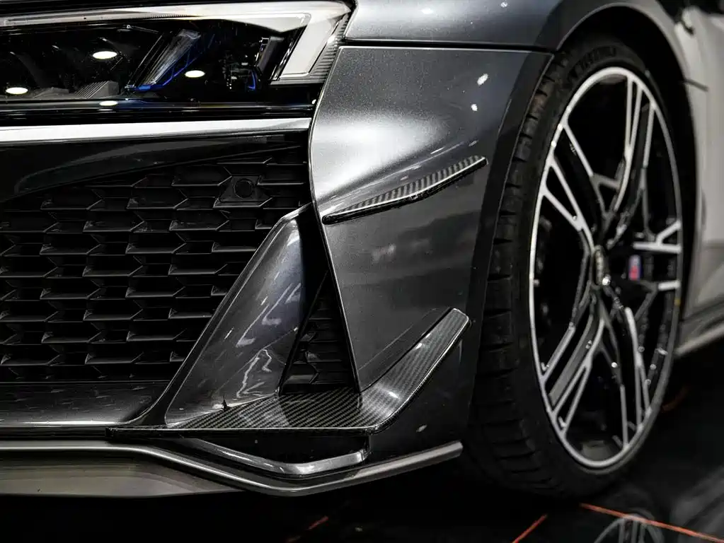 Audi R8 — миниатюра 8