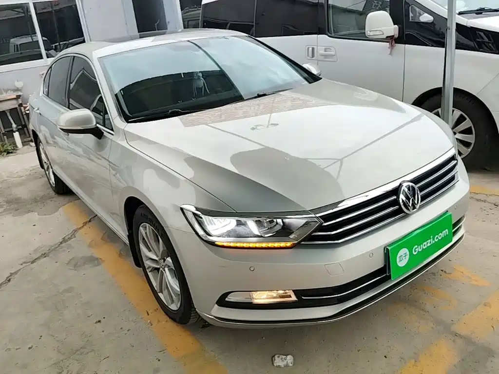Volkswagen Magotan — миниатюра 4