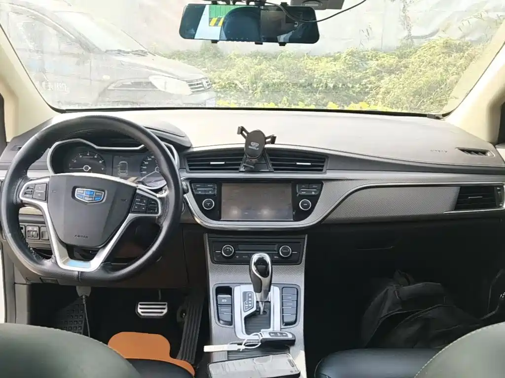 Geely Emgrand GS — миниатюра 10