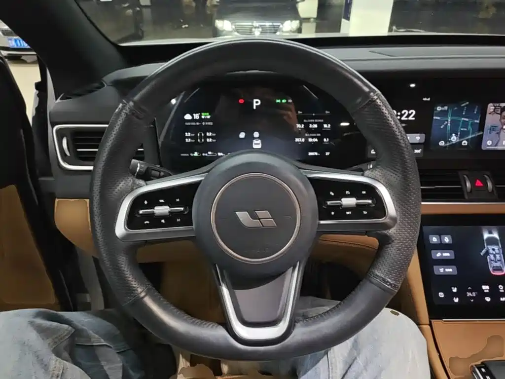 Li Auto Li ONE — миниатюра 11