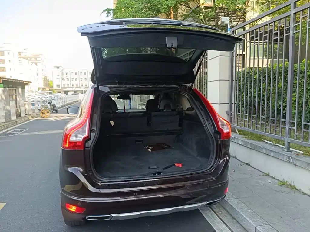Volvo XC60 — миниатюра 19