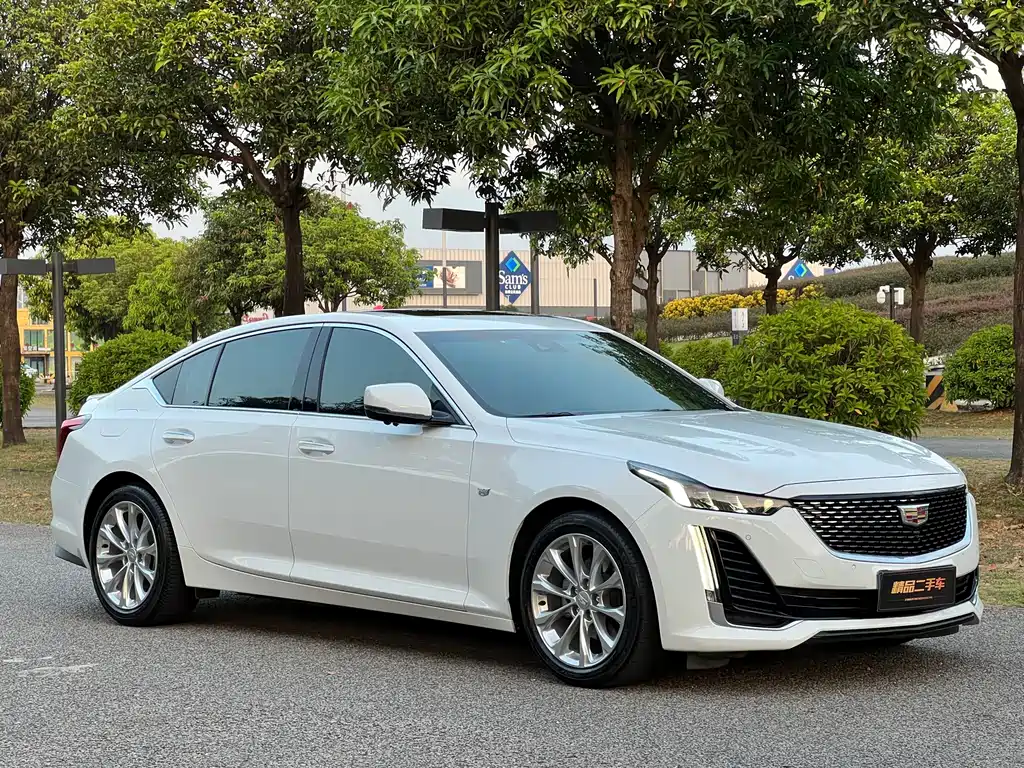 Cadillac CT5 — миниатюра 3