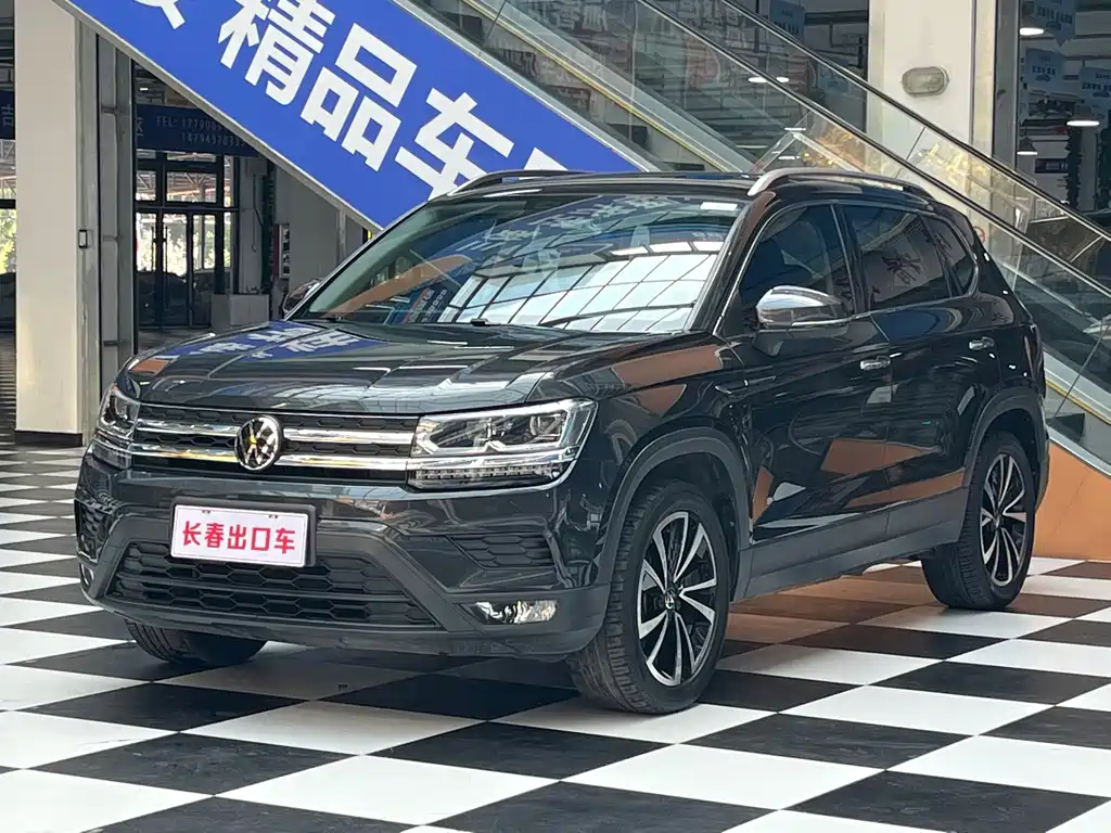 Volkswagen Tharu