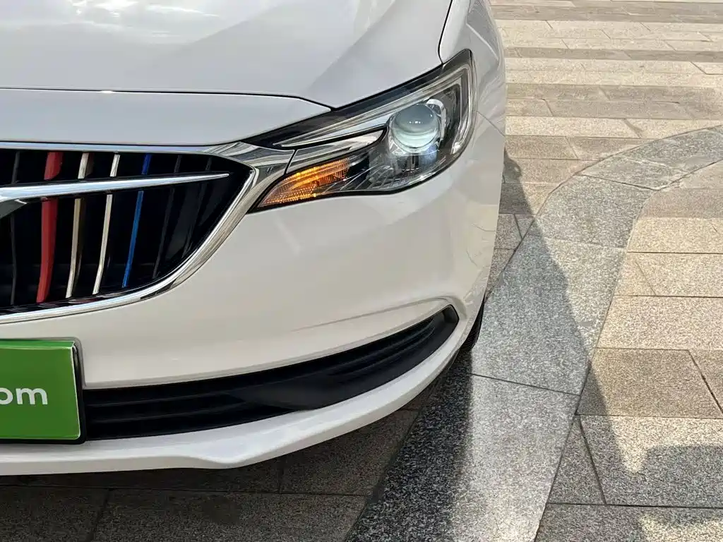 Buick Excelle — миниатюра 24