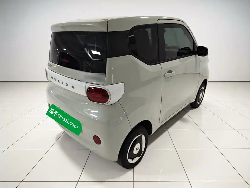 Wuling MINIEV — миниатюра 4