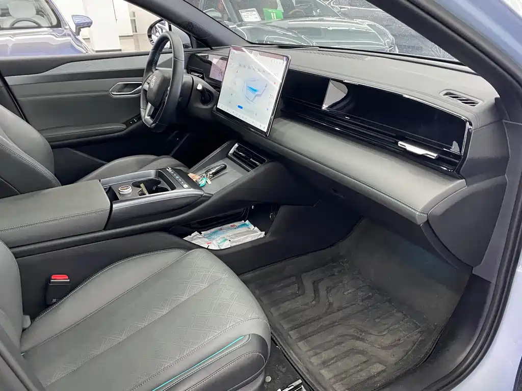BYD Qin L — миниатюра 7