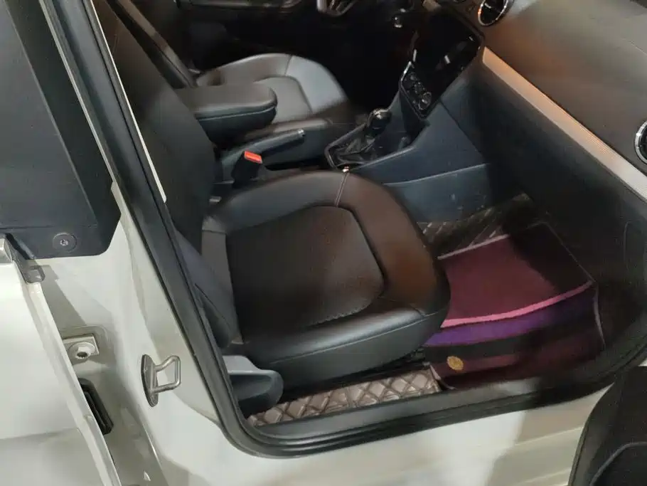 Jetta VA3 — миниатюра 8