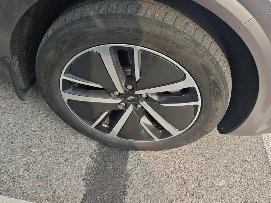 Li Auto Li L6 — миниатюра 6