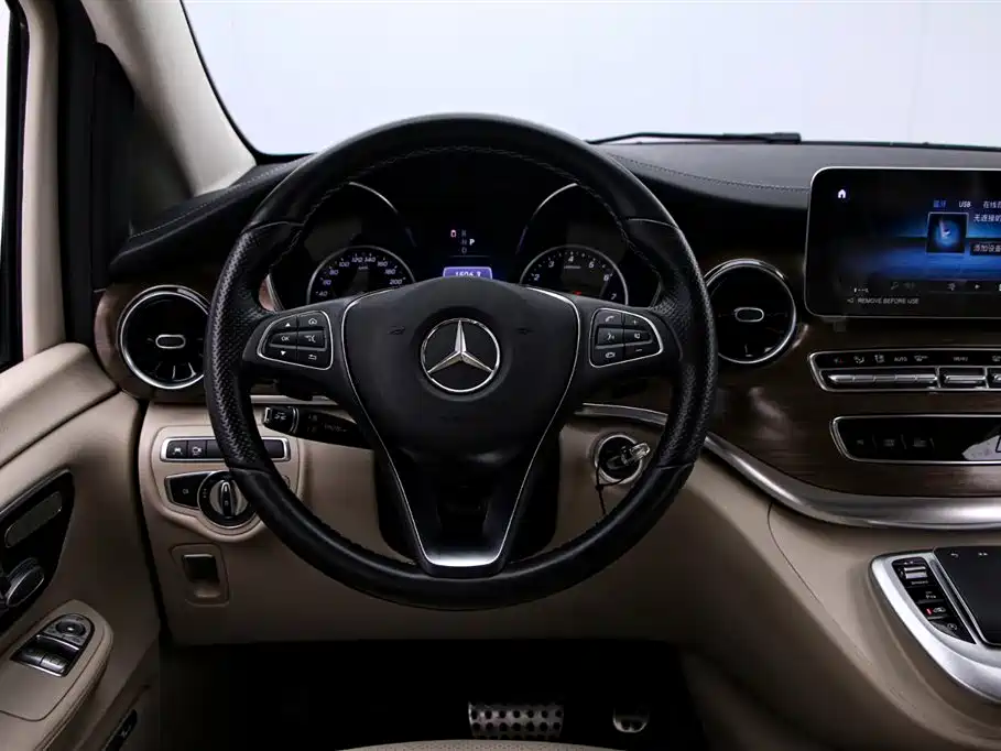 MERCEDES-BENZ V CLASS