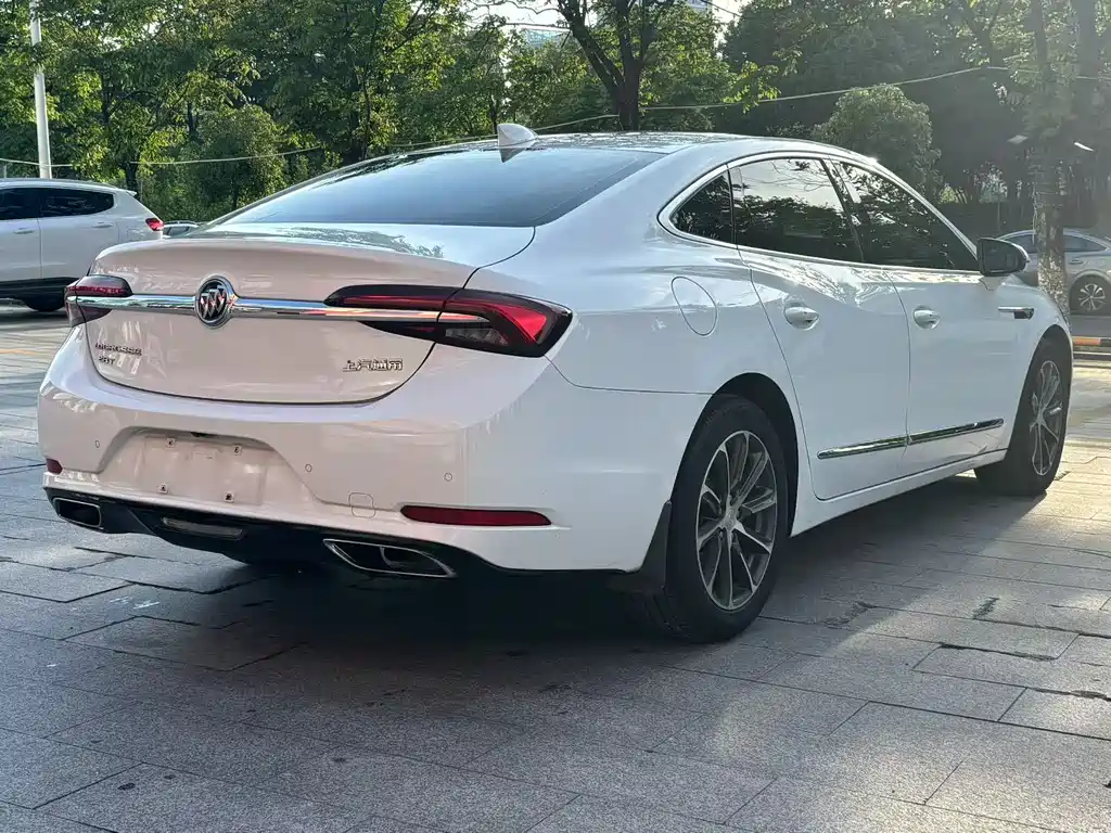 Buick LaCrosse 2019 28T Luxury