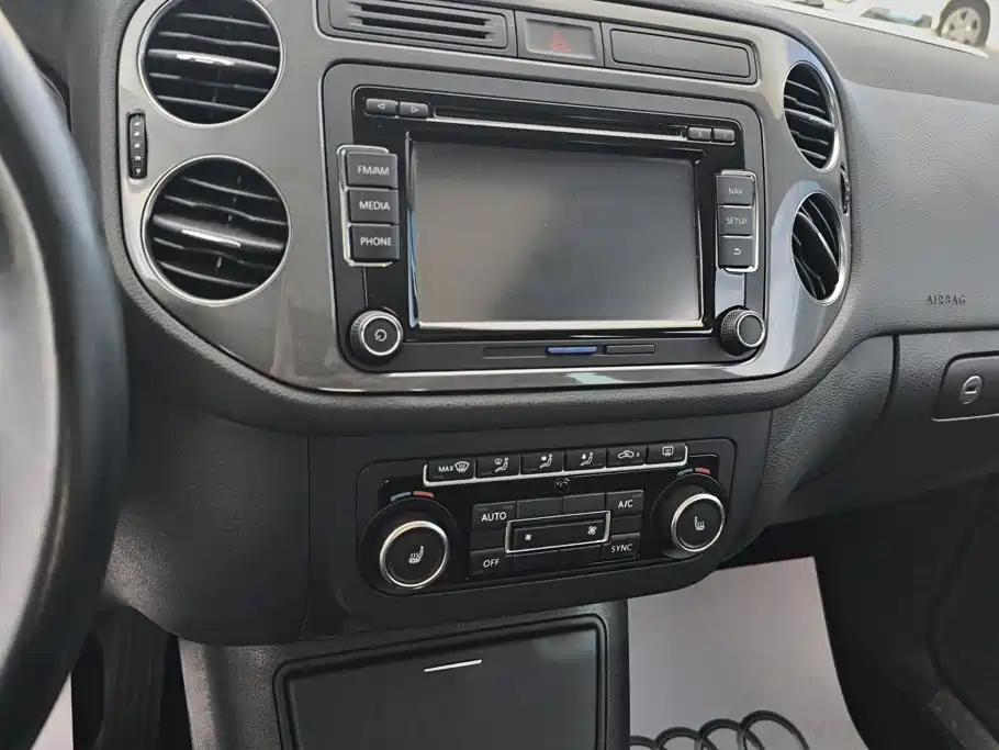 Volkswagen Tiguan — миниатюра 13
