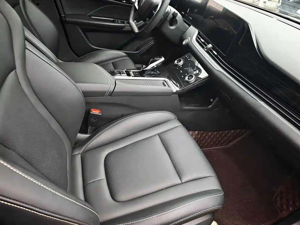 Bestune B70 — миниатюра 17