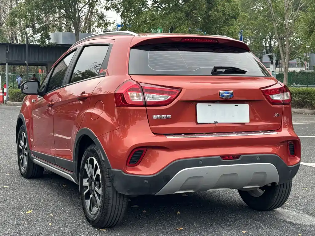Geely Vision X3 — миниатюра 3