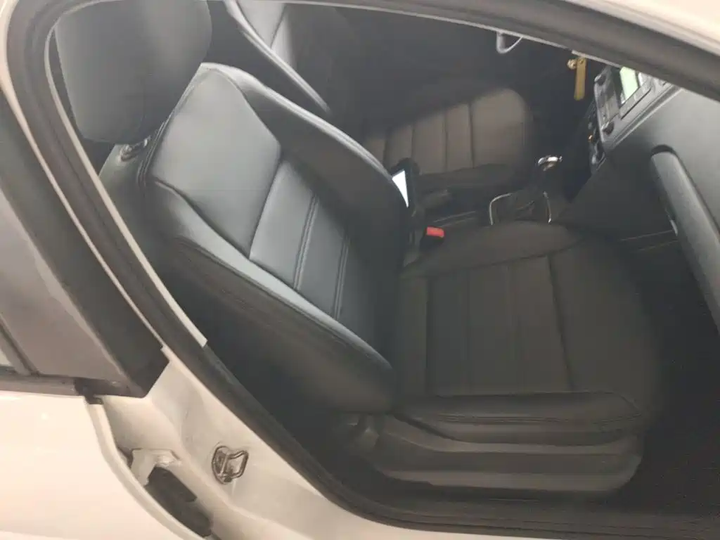 Volkswagen Polo — миниатюра 25