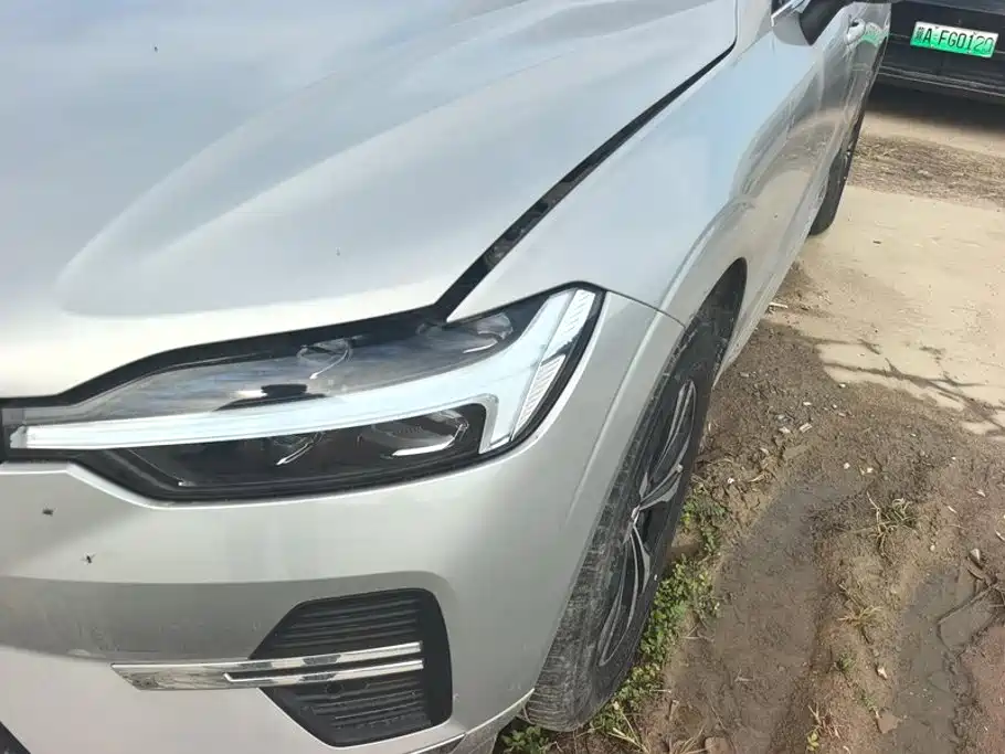 Volvo XC60 — миниатюра 5