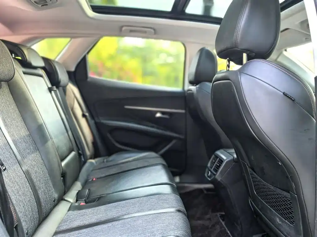 Peugeot 4008 — миниатюра 17