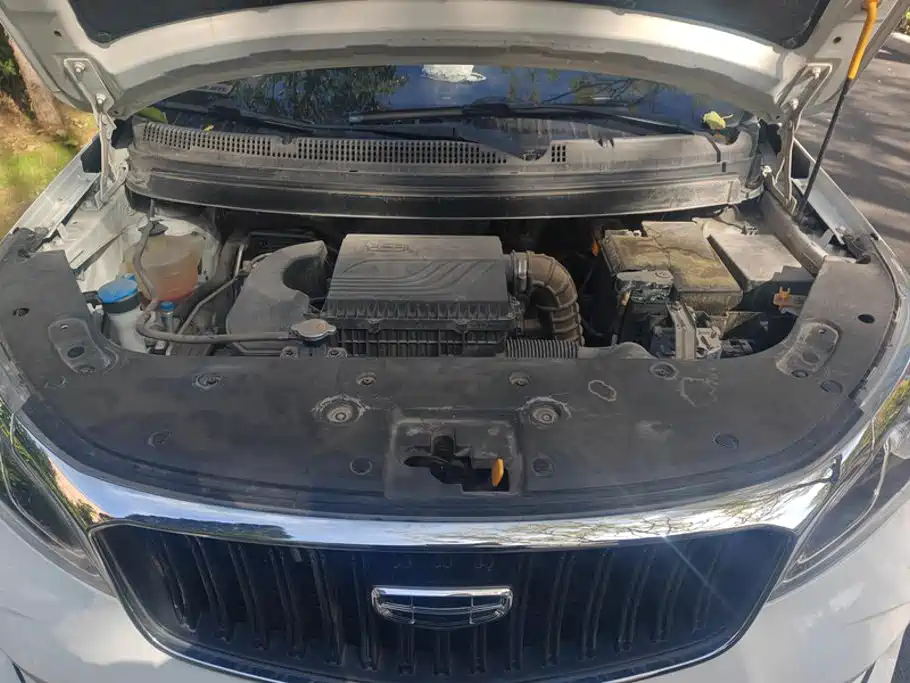 Geely Vision X3 — миниатюра 10