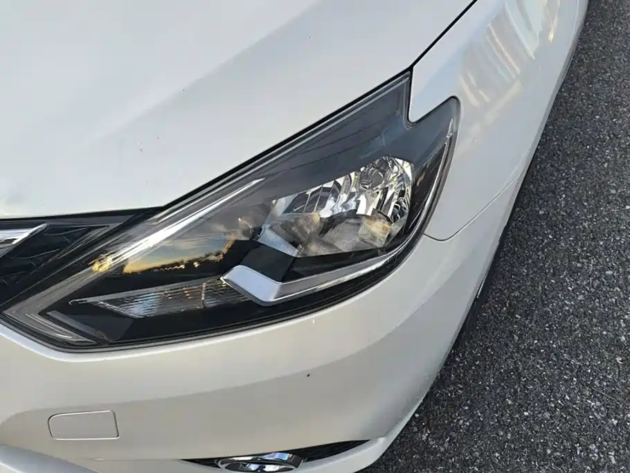 Nissan Sylphy — миниатюра 5