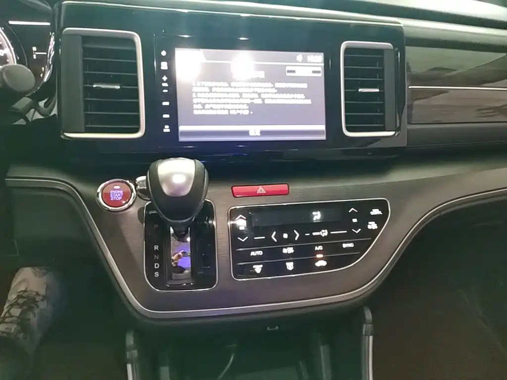 Honda Elysion — миниатюра 13