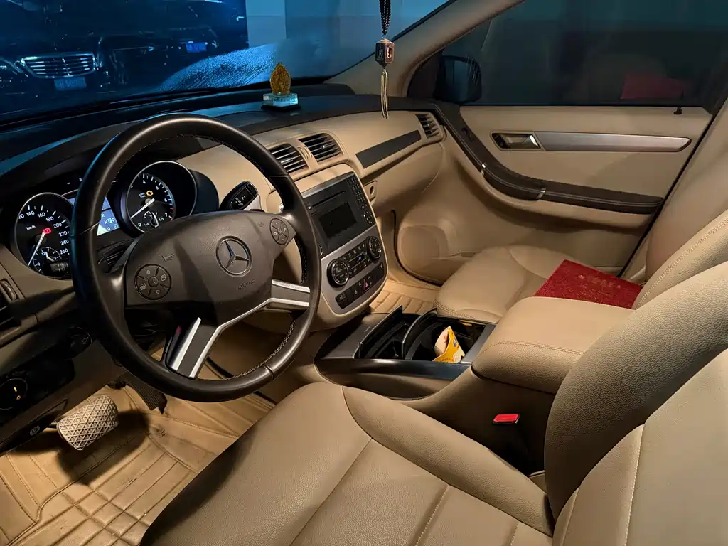 Mercedes-Benz R-Class — миниатюра 2