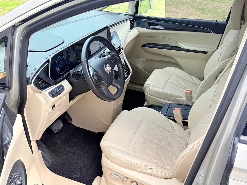 Buick GL8 — миниатюра 7