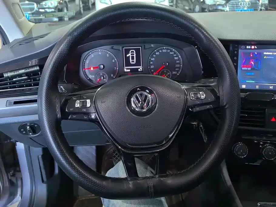 Volkswagen Bora — миниатюра 15
