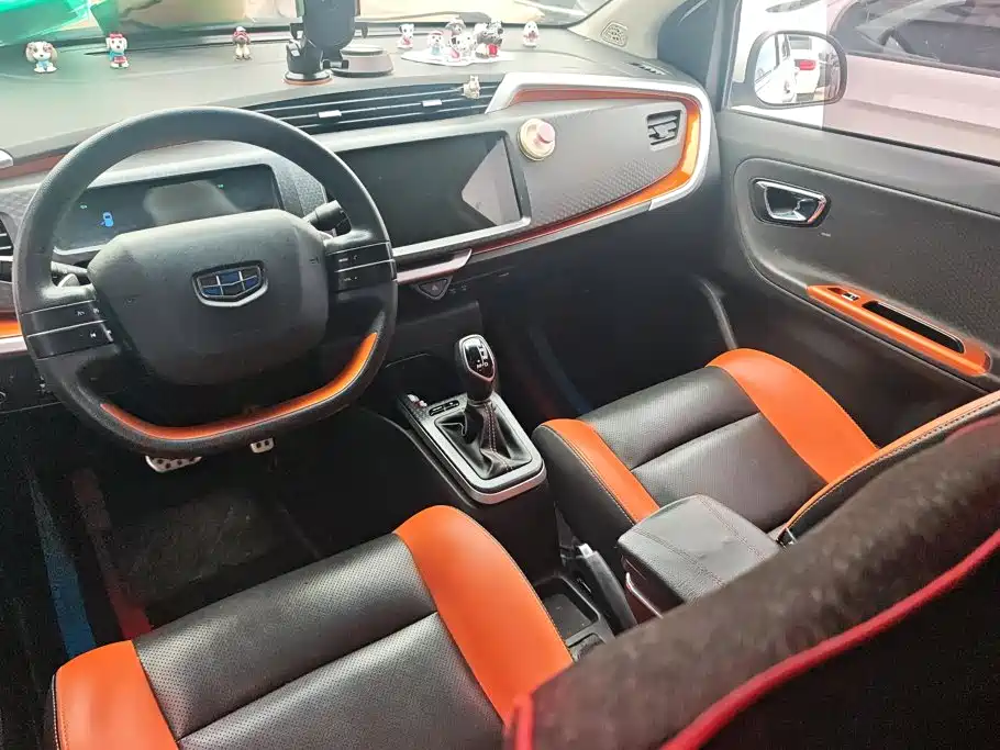 Geely Vision X1 — миниатюра 12