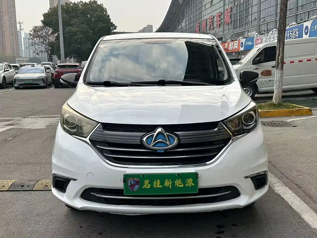 CHANGAN CHANGAN AUCHAN A600EV