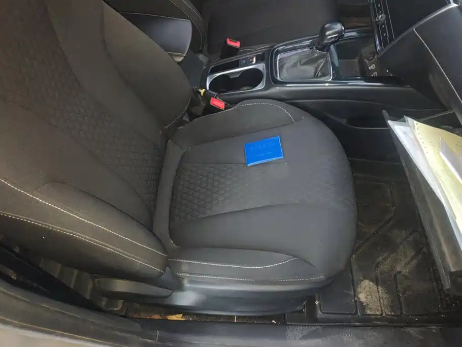 Roewe i5 — миниатюра 8